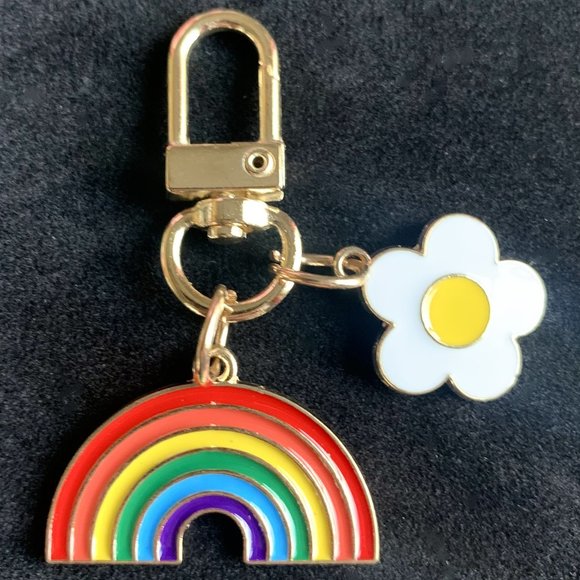 Colorful Enamel Rainbow & Daisy Flower Dangling 2 Charms Clip On Bag Charm New - Picture 1 of 4